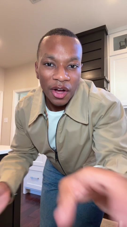 Post 3 by Oliver Sims IV on TikTok (video)