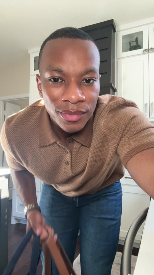 Post 2 by Oliver Sims IV on TikTok (video)