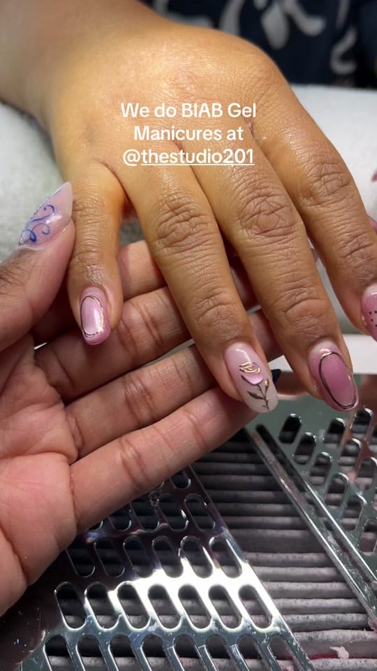 Post 6 by insta: DallasNailTech on TikTok (video)