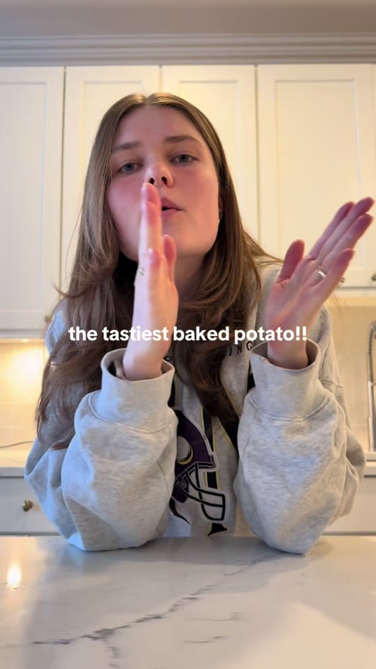 Post 4 by Erin Maire on TikTok (video)