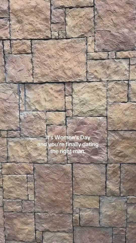 Post 2 by Valentina Gomez on TikTok (video)