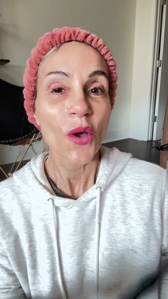 Post 5 by Eloise Anderson on TikTok (video)