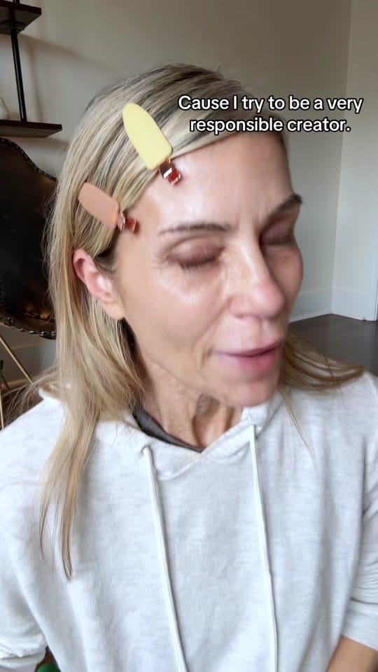 Post 7 by Eloise Anderson on TikTok (video)