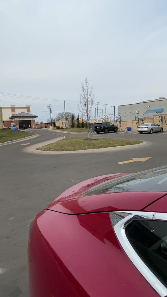 Post 1 by auperitaxoxo on TikTok (video)