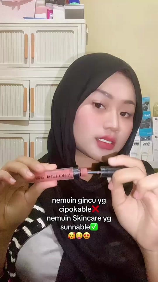 Post 7 by ainly on TikTok (video)