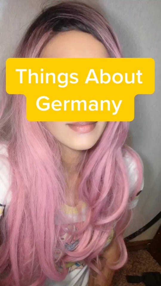 Post 10 by Melanie Sparklez on TikTok (video)