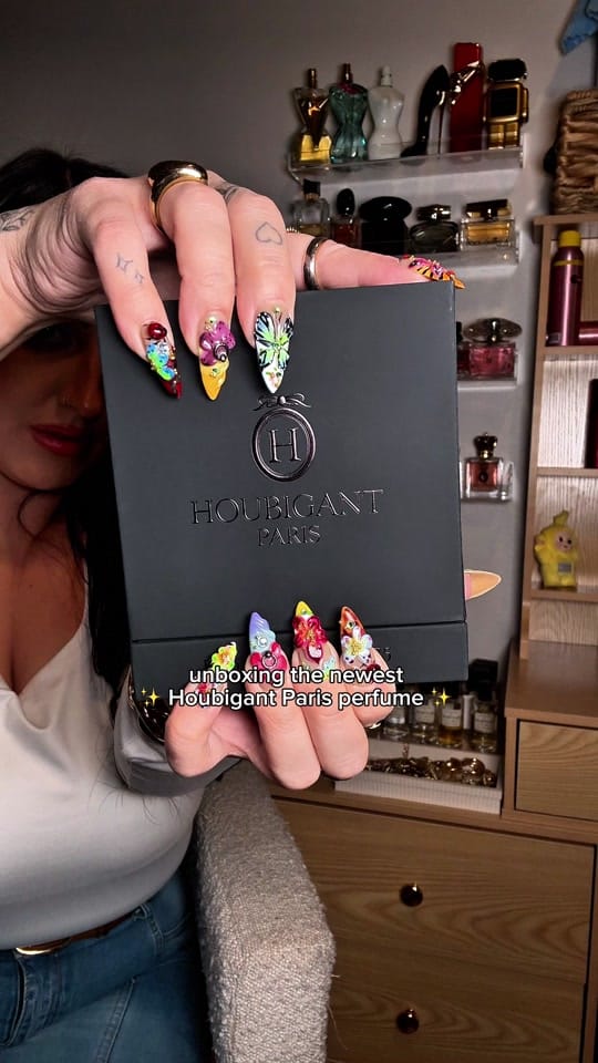 Post 2 by Brenda Bass on TikTok (video)