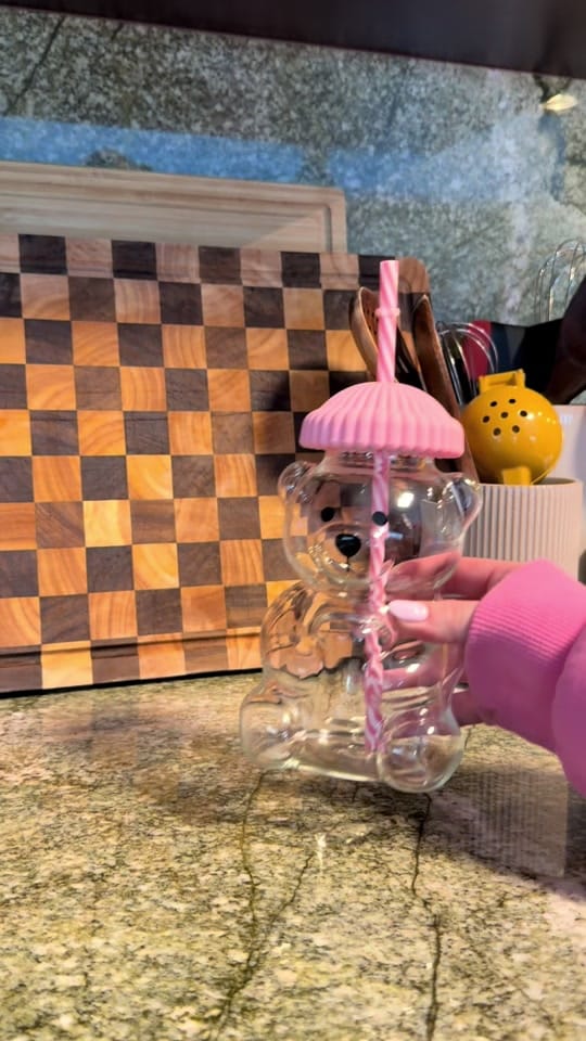 Post 3 by Sofie Marie on TikTok (video)
