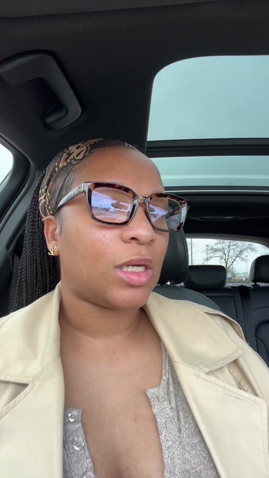 Post 10 by Chiquita on TikTok (video)