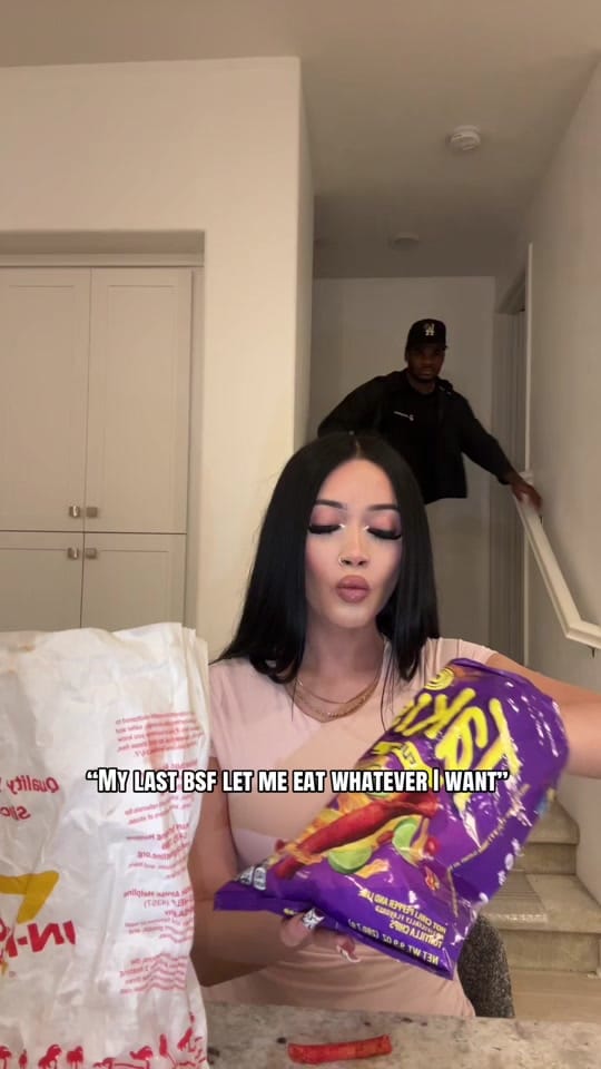 Post 4 by DeLon Barnes on TikTok (video)
