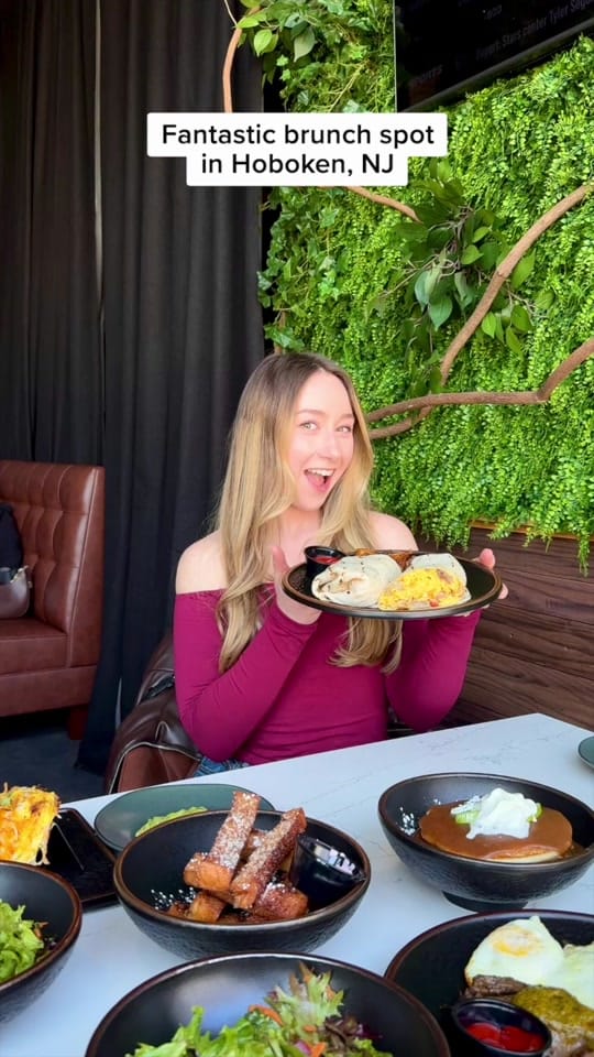 Post 4 by Jess Alexandra on TikTok (video)