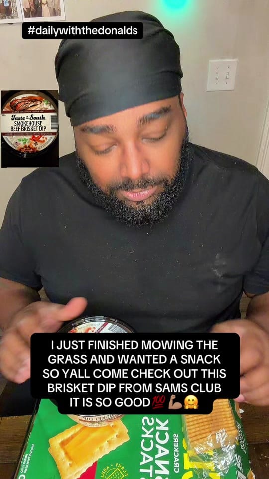 Post 6 by dailywiththedonalds on TikTok (video)