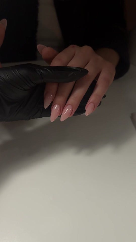 Post 9 by anastasianailsla on TikTok (video)