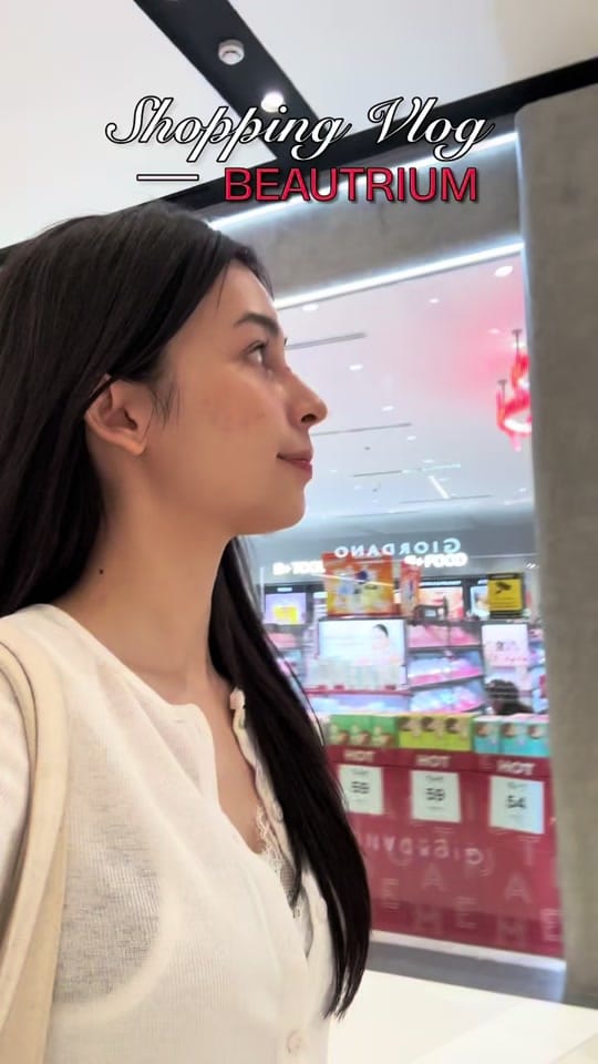Post 2 by เลส♡ on TikTok (video)
