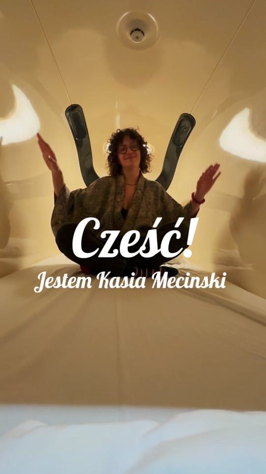 Post 9 by Kasia Mecinski on TikTok (video)