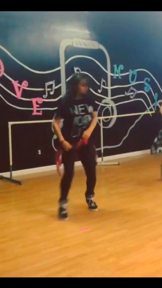 Post 3 by Alison💜 on TikTok (video)
