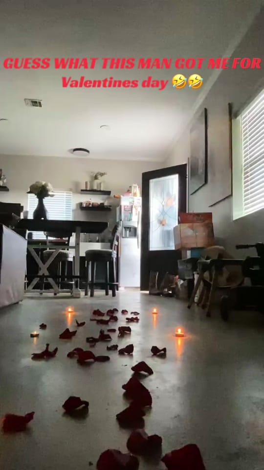 Post 6 by Aeris on TikTok (video)