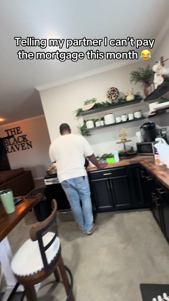 Post 9 by Aeris on TikTok (video)
