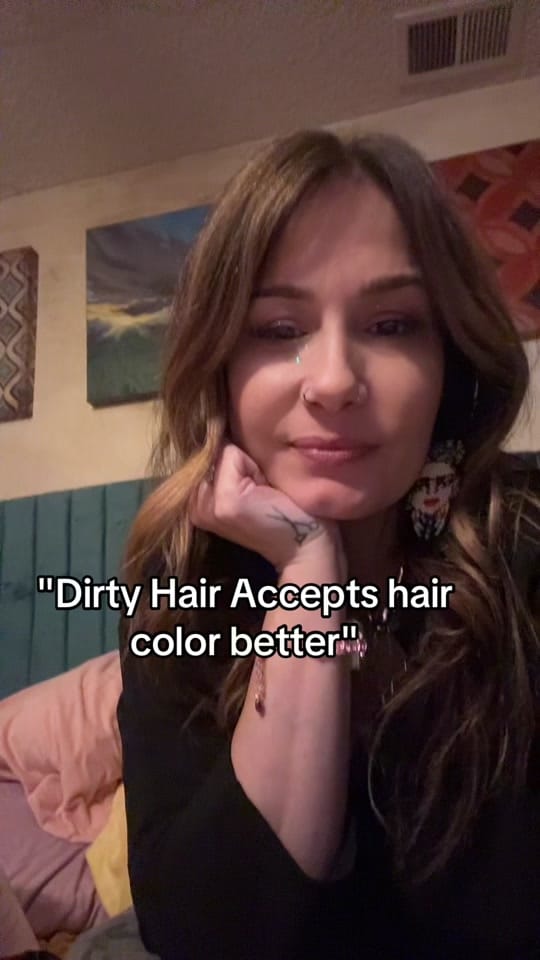 Post 8 by Hair Artist Aurora Theresa on TikTok (video)