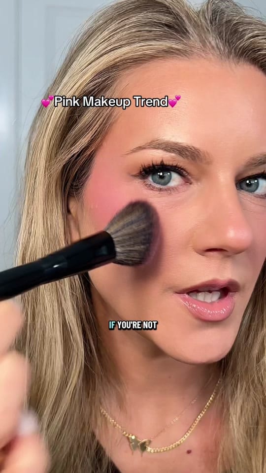 Post 1 by Michaella on TikTok (video)
