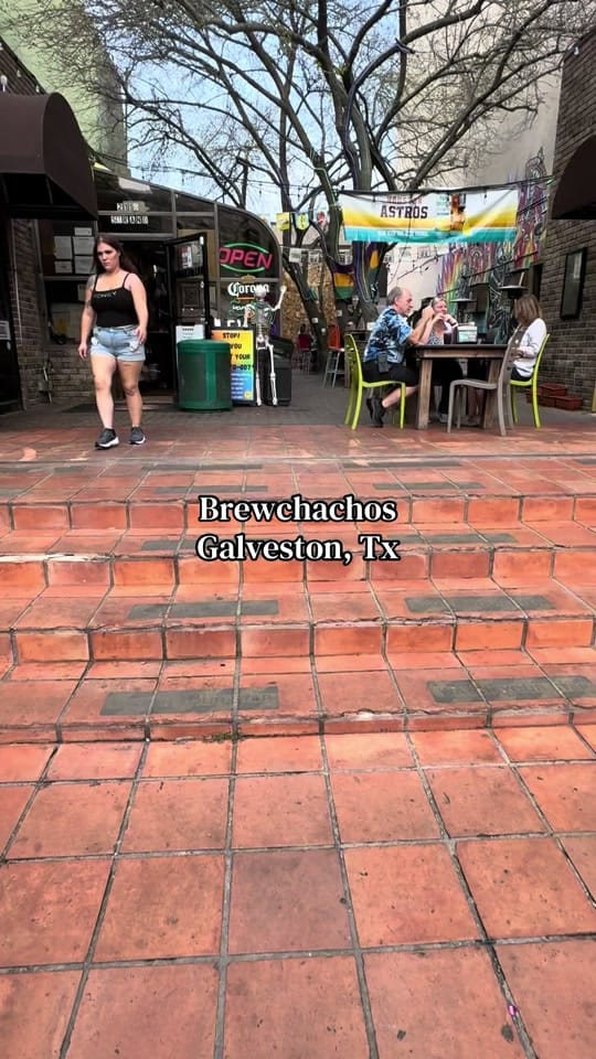 Post 1 by Hungry Realtor on TikTok (video)
