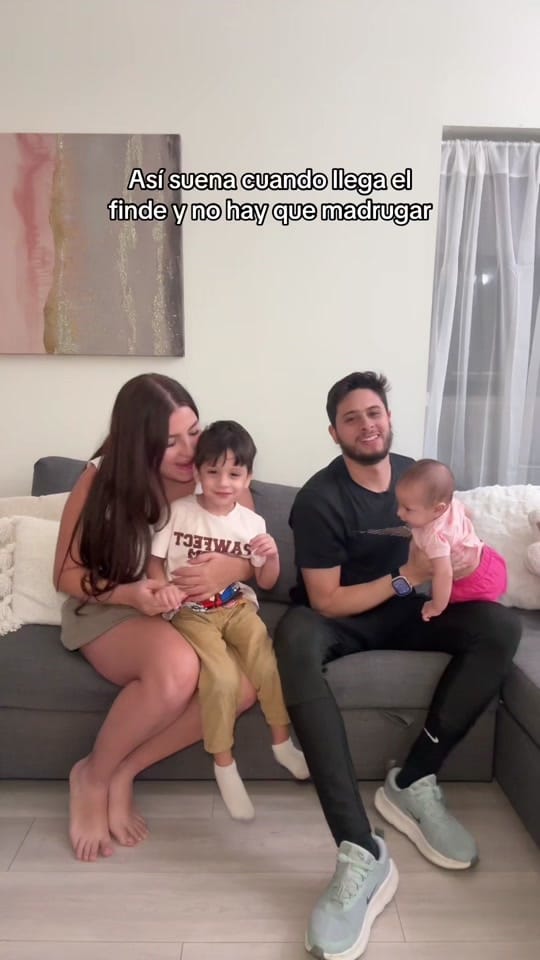 Post 1 by Andreacamilatv on TikTok (video)