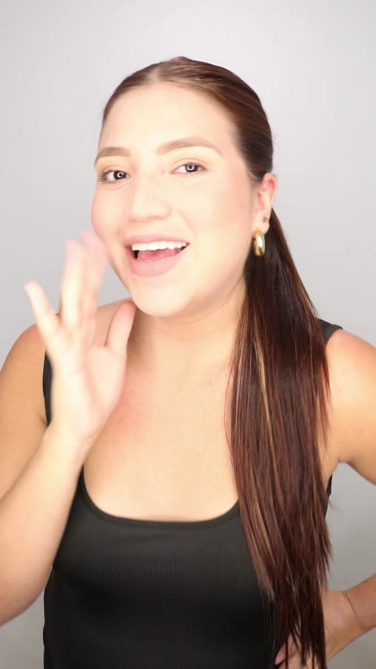Post 7 by Andreacamilatv on TikTok (video)