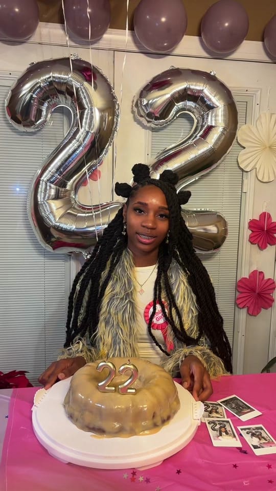 Post 4 by PressedByParis on TikTok (video)