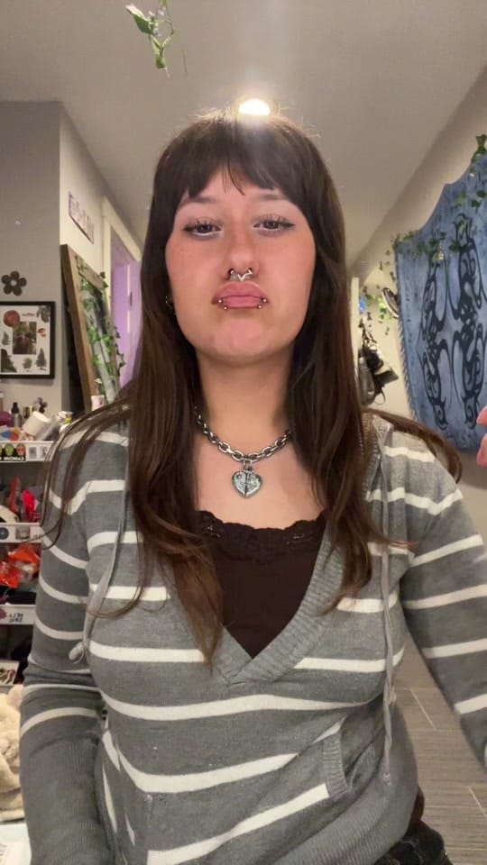Post 6 by bella <33 on TikTok (video)