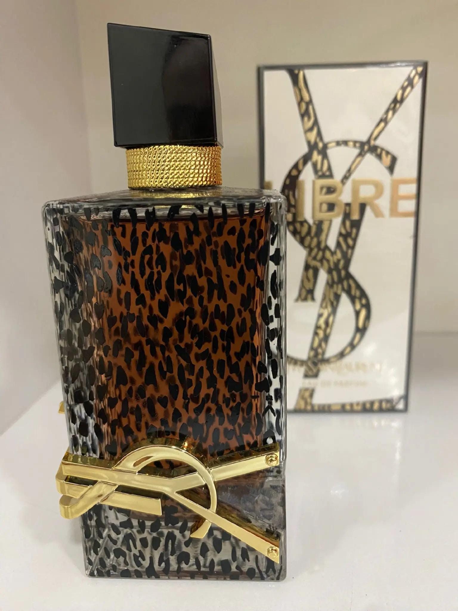 Post 5 by lina_noir_cosmetic on TikTok (video)