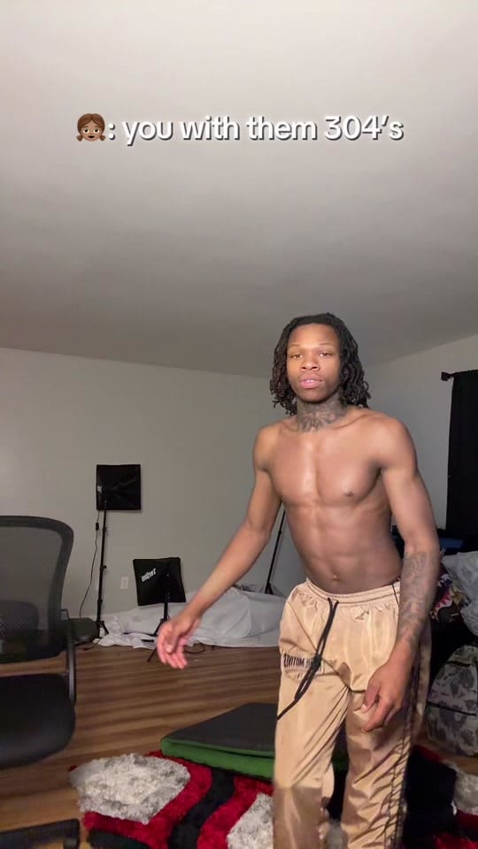 Post 6 by STICHYYYYYYYY!!!! on TikTok (video)