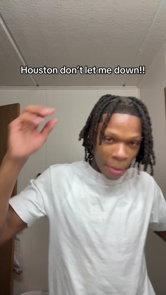 Post 2 by STICHYYYYYYYY!!!! on TikTok (video)