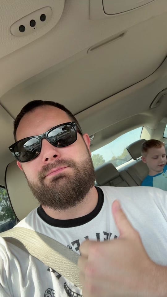 Post 2 by Theo on TikTok (video)