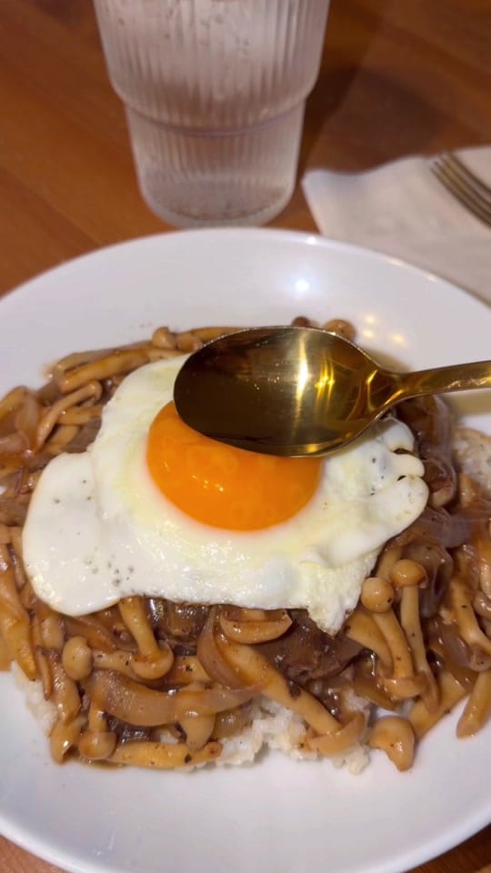 Post 5 by Allysa Luna on TikTok (video)