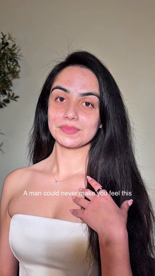 Post 5 by Makeup By  JB on TikTok (video)