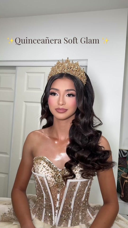 Post 8 by Makeup By  JB on TikTok (video)