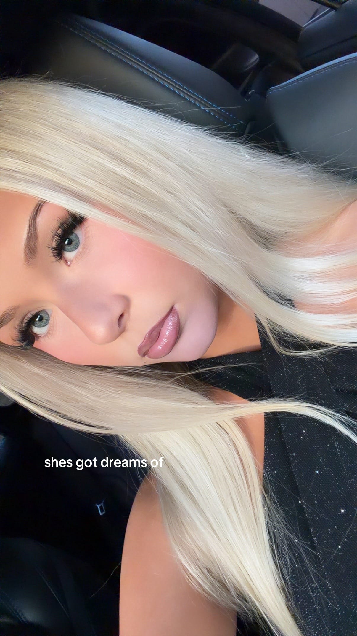 Post 2 by HAILEY ROBERTS on TikTok (video)