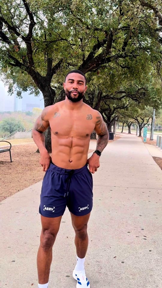Post 4 by Devonn Brown on TikTok (video)