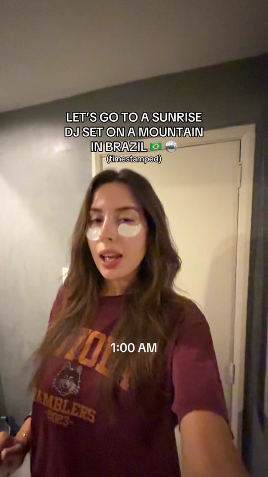 Post 10 by Izabel Vienna on TikTok (video)