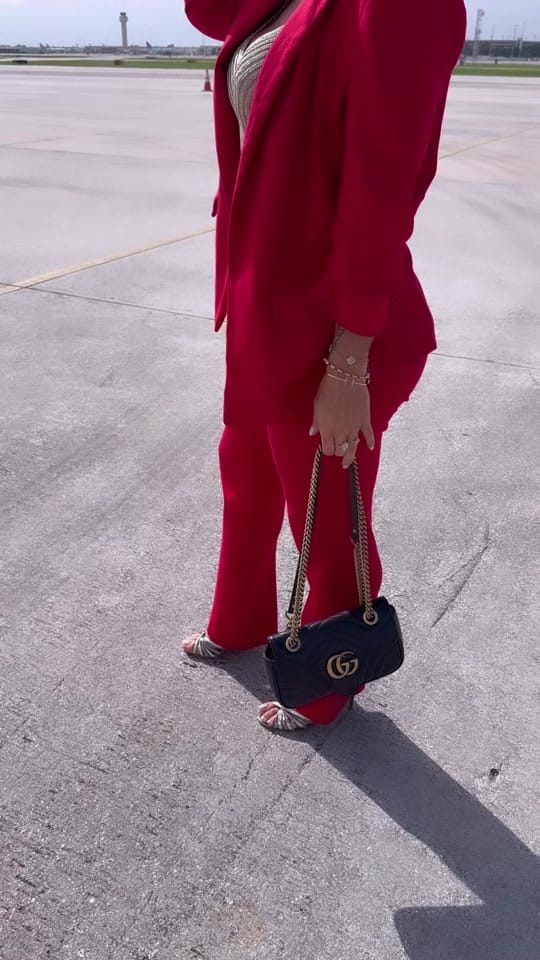 Post 6 by Tatty Sampaio on TikTok (video)