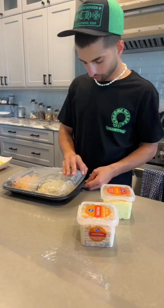 Post 4 by chrisankawi on TikTok (video)