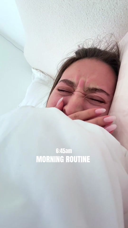Post 3 by Valeria Stephanie on TikTok (video)
