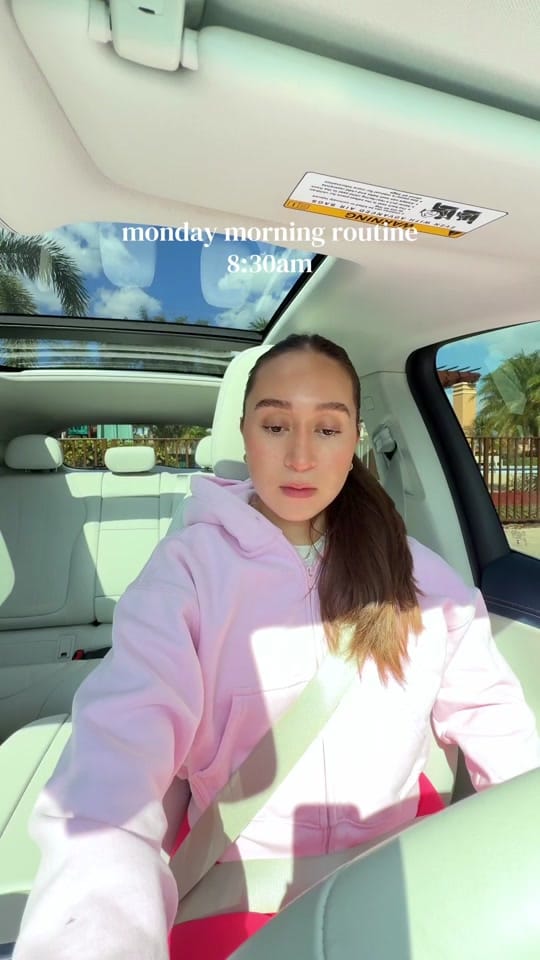 Post 8 by Valeria Stephanie on TikTok (video)