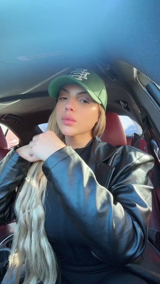 Post 4 by ashleyjisel on TikTok (video)