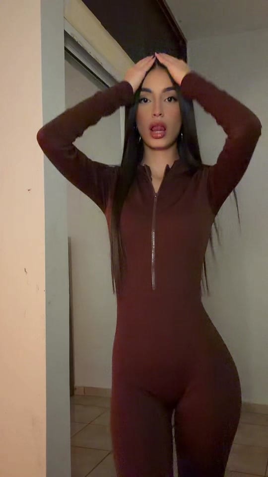 Post 6 by Idamis on TikTok (video)