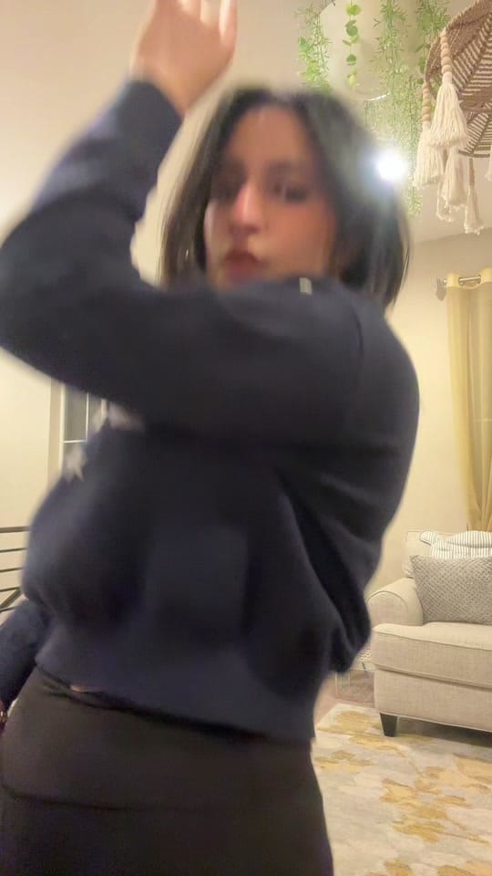 Post 10 by Aishmin Gulati on TikTok (video)