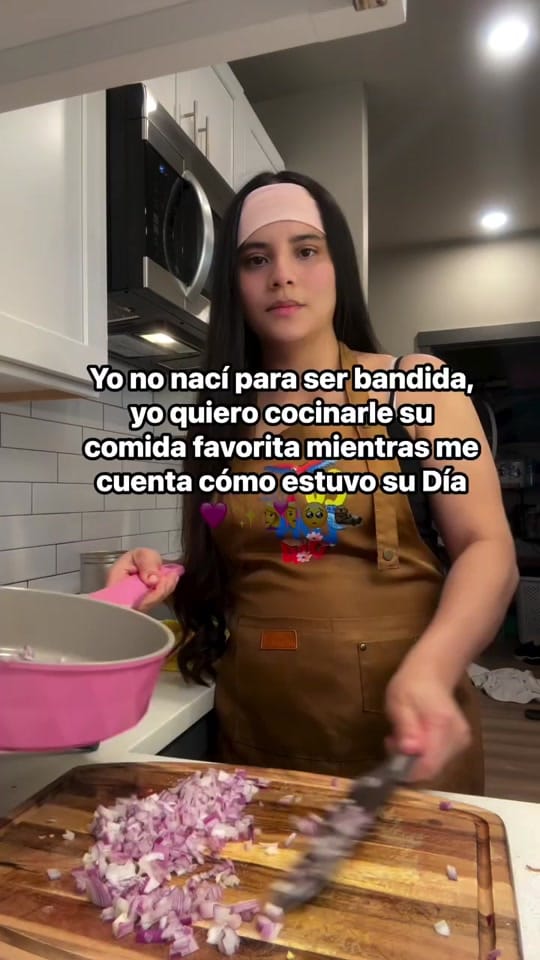 Post 2 by Pau Walteros on TikTok (video)