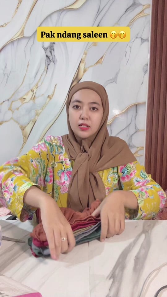 Post 10 by Mami Ma Store on TikTok (video)