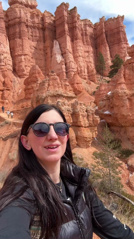 Post 2 by Kelly Roberts on TikTok (video)