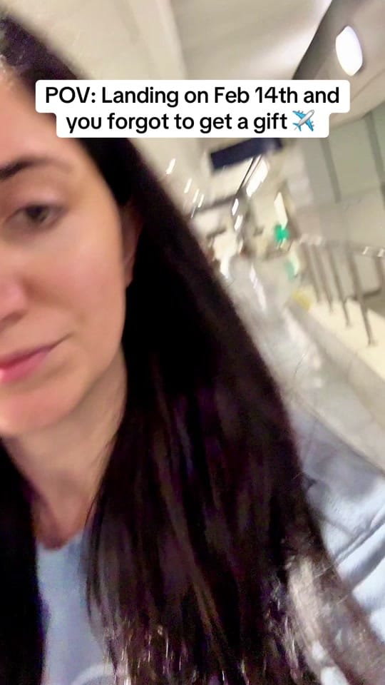 Post 6 by Kelly Roberts on TikTok (video)